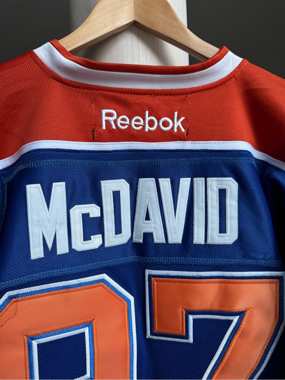 Reebok Edmonton Oilers Connor McDavid #97 NHL Hockey Jersey – Made in Canada – C - Picture 2 of 8